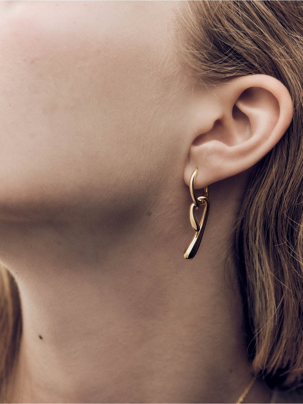 Pdpaola Twist Hoops - Picture 2 of 5